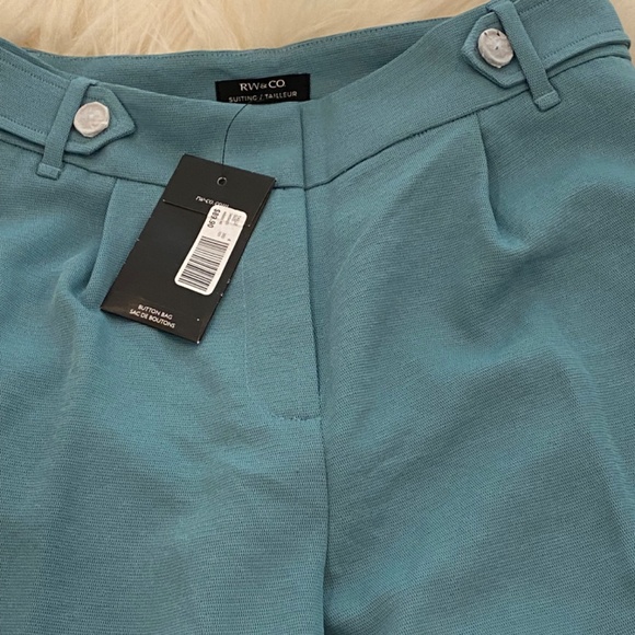 R&W pants - NWT - size 4 - Picture 2 of 5